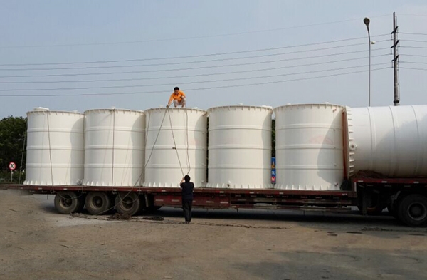 �U�������